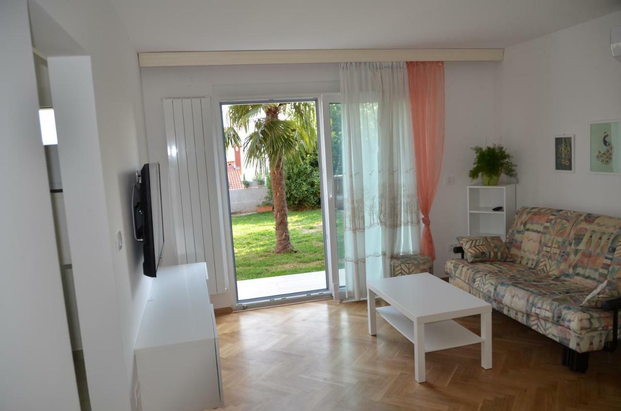 Garden View Apartments Ankaran Extérieur photo